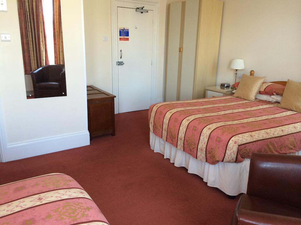 Landguard Lodge Саутхамптън Стая снимка