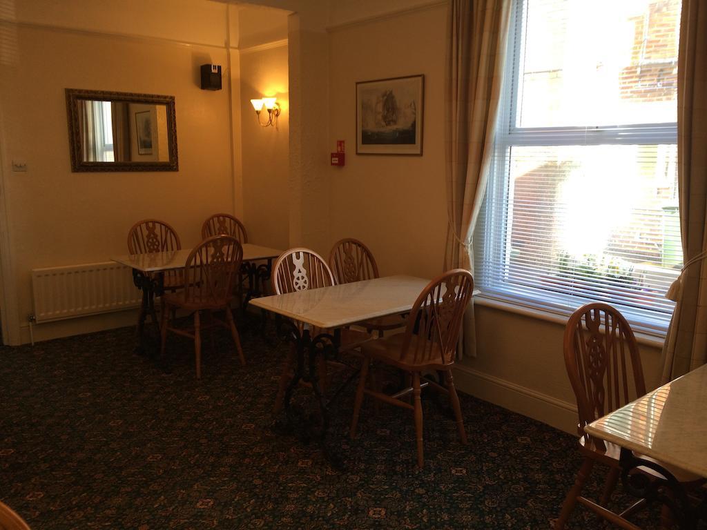 Landguard Lodge Саутхамптън Екстериор снимка